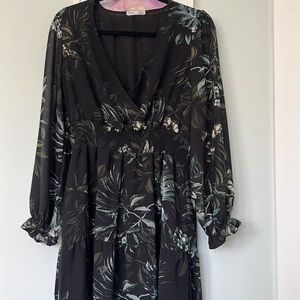 Dex Botanical Print Dress- Size M